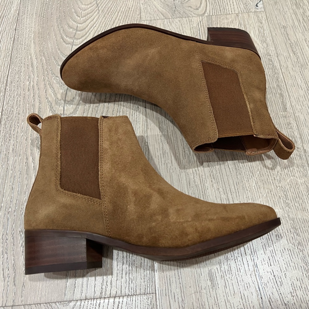 Brand New: Steve Madden booties